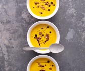 Kürbis-Apfel-Suppe mit Ingwer