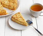 Veganer Streuselkuchen mit Apfel-Quark-Füllung