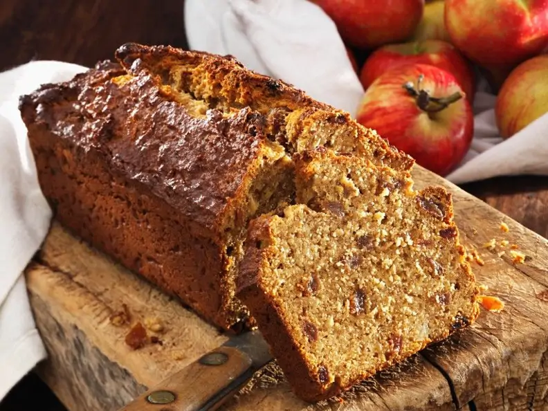 Süßes Dinkel-Apfel-Brot