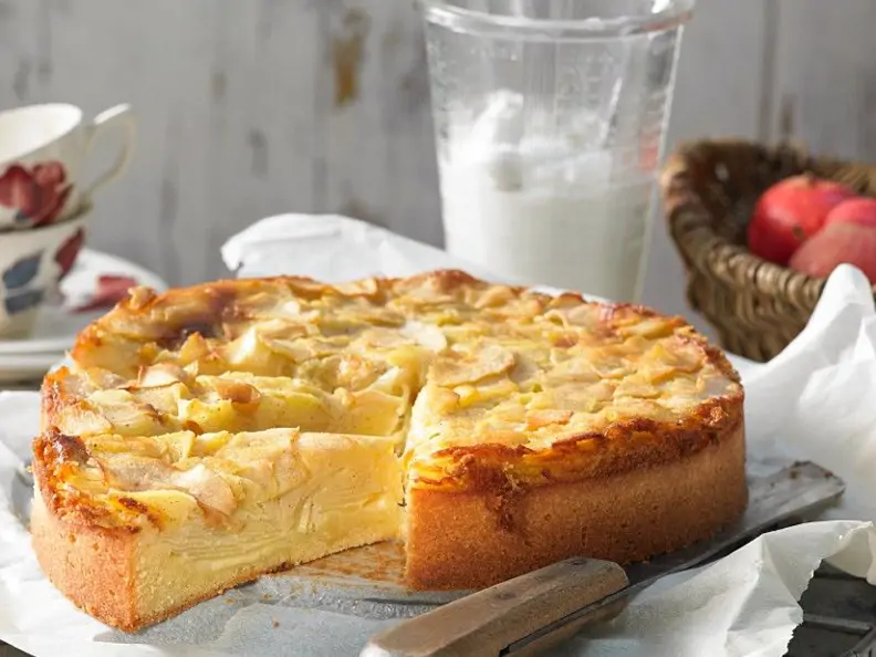 Apfelkuchen mit Rührteig