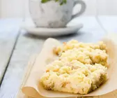 Apfel-Streuselkuchen mit Aprikose