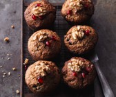 Apfel-Muffins mit Walnüssen