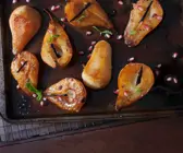 Gebratene Vanillebirnen mit Granatapfel