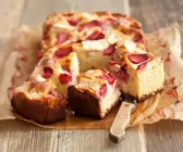 Erdbeer-Apfel-Blechkuchen