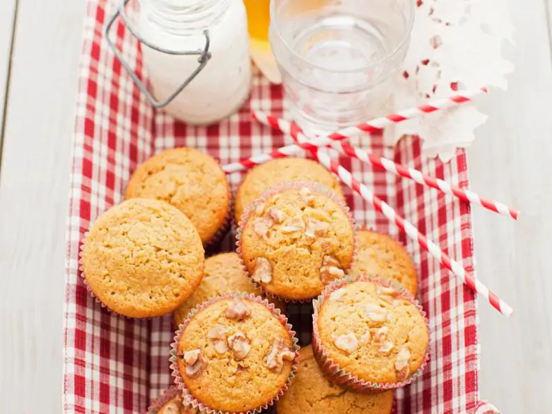 Kürbismuffins mit Apfel