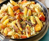 Sauerkraut mit Apfel und Schupfnudeln