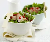 Gebratene Entenbrust mit Granatapfel und Salat