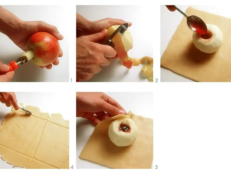 Apfel im Teigmantel gebacken