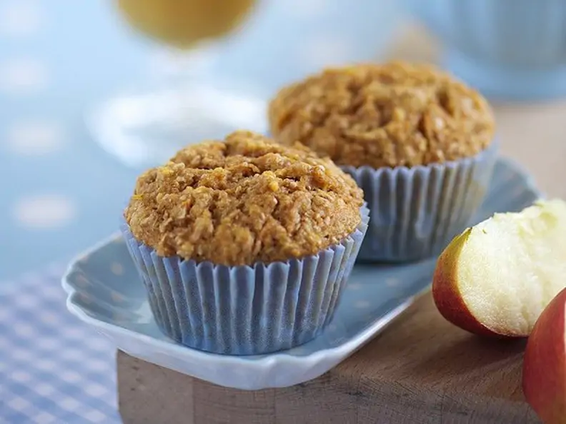 Muffins mit Apfel und Möhre