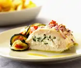 Hähnchenbrust mit Füllung und Zucchini