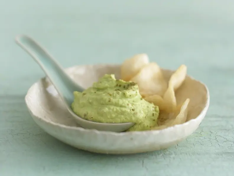 Scharfer Avocadodip mit Wasabi