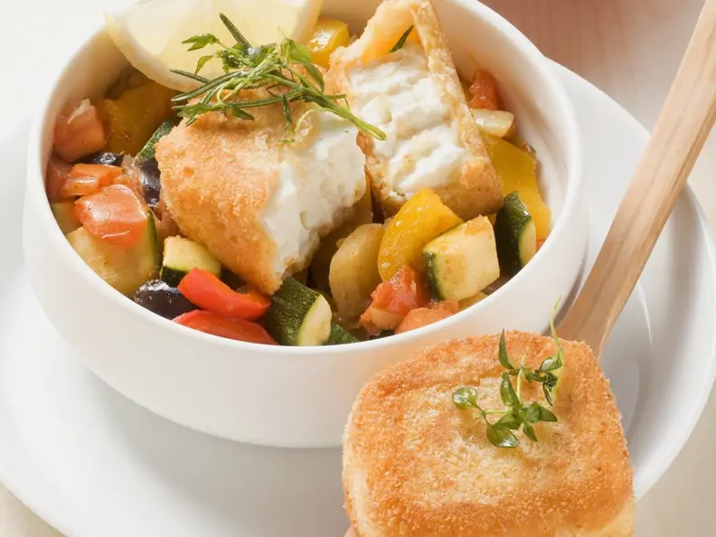 Ratatouille mit Feta in Panade