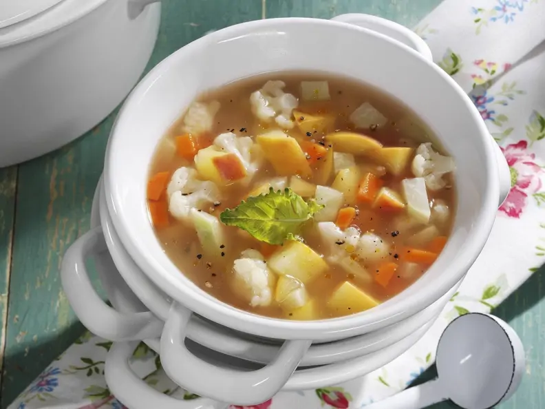 Schnelle Suppe mit Gemüse