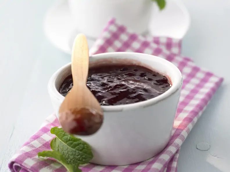 Himbeergelee mit Pfefferminz
