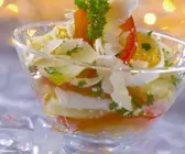 Eier-Kartoffel-Salat mit Paprika und Parmesan