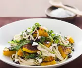 Pasta mit Kürbis und Rucola