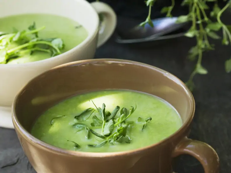 Low-Carb-Erbsensuppe