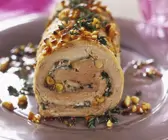 Rollbraten mit Pinienkern-Thymian-Füllung