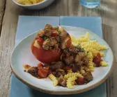 Scharfes Lammgulasch mit Tomaten und Nudeln