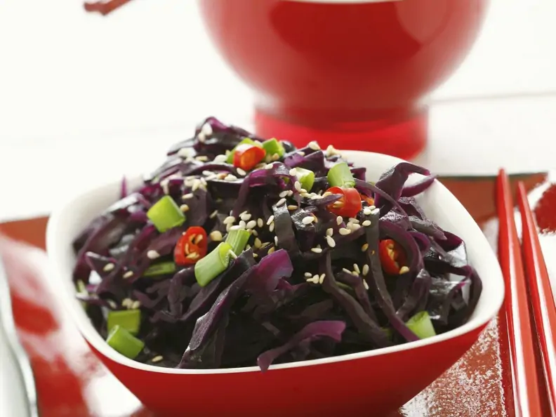 Rotkrautsalat mit Sesam