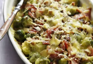 Rosenkohl-Bacon-Auflauf