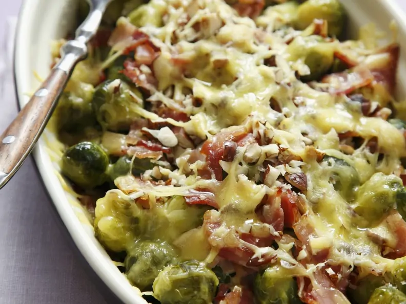 Rosenkohl-Bacon-Auflauf