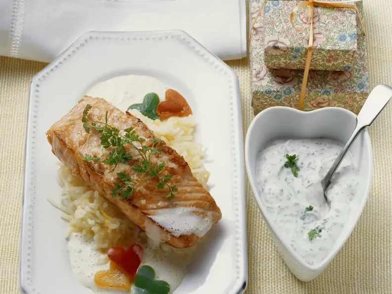 Lachs mit Herz-Paprika