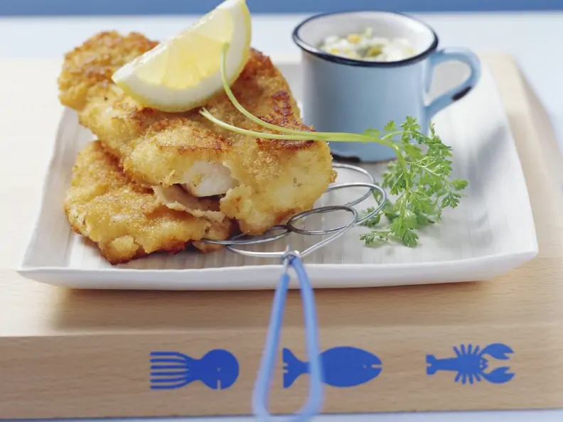 Paniertes Fischfilet mit Remoulade