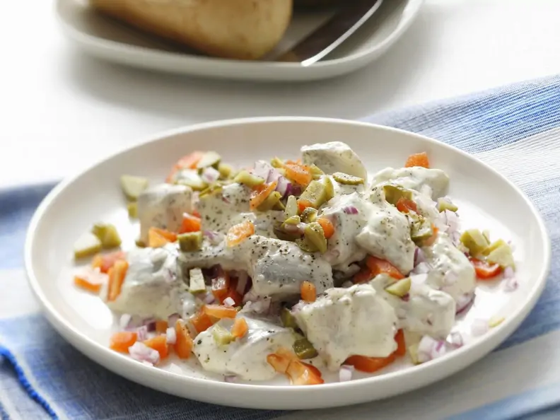 Herings-Paprika-Salat mit Mayonnaise