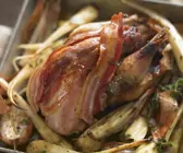 Fasanenbraten mit Speckhülle dazu Gemüse