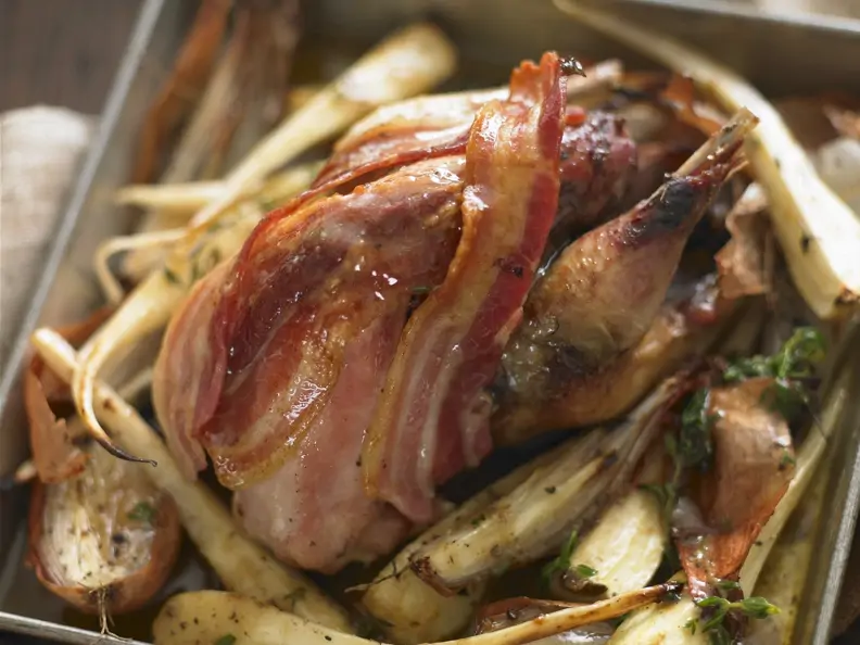 Fasanenbraten mit Speckhülle dazu Gemüse