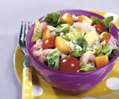 Bunter Salat mit Shrimps und Joghurt-Vinaigrette