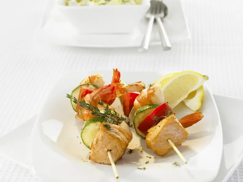 Lachs-Garnelen-Spieße
