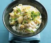 Blumenkohl im Wok zubereitet mit Senf-Honig-Soße