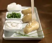 Gekochte Kartoffeln mit Quarkdip (Bibeleskäs)