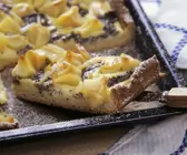 Apfelkuchen mit Mohncreme