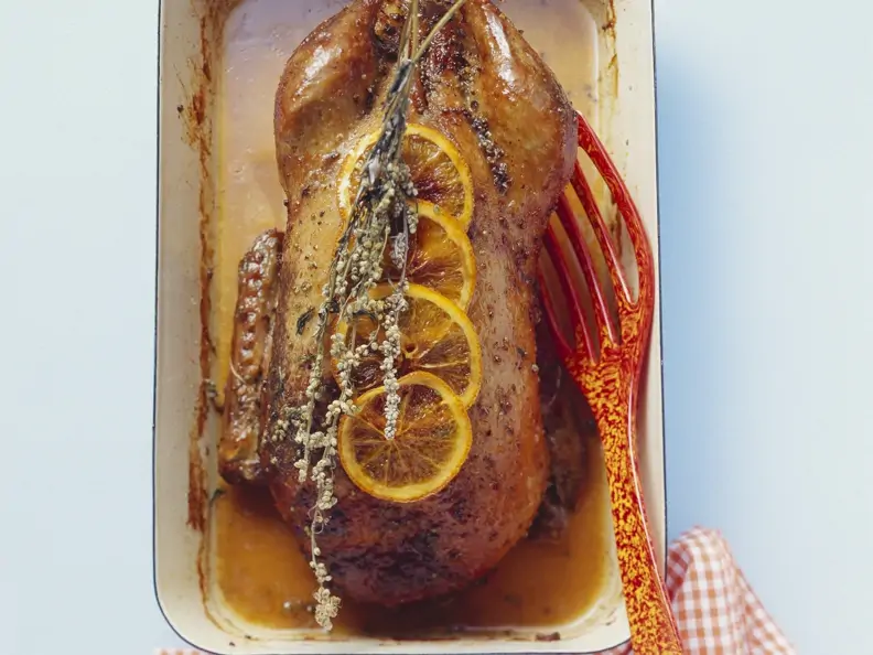 Entenbraten mit Orangenscheiben