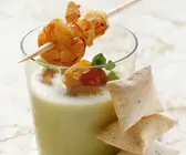 Kalte Melonensuppe mit Shrimps