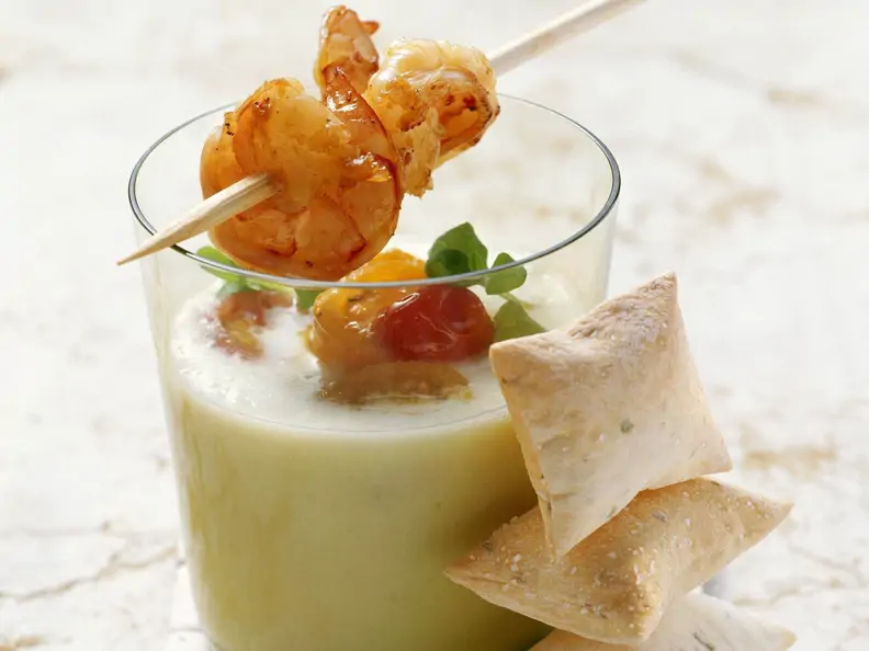 Kalte Melonensuppe mit Shrimps