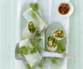 Reispapierröllchen mit thailändischem Spargel