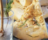 Focaccia mit Rosmarin