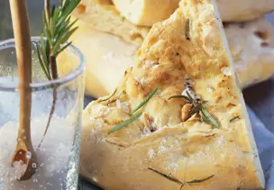 Focaccia mit Rosmarin