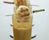 Cremige Topinambursuppe mit Jakobsmuschelspieß