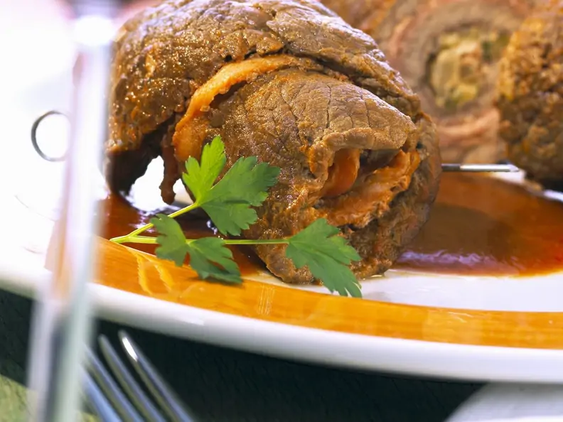 Rouladen mit Rotweinsoße
