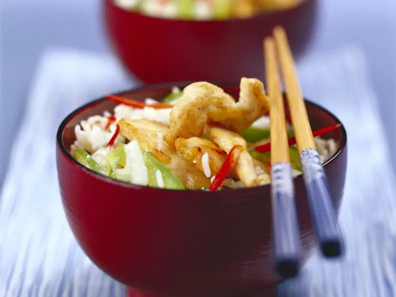 Säuerliches Hähnchencurry