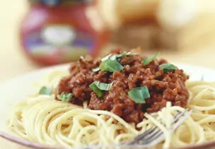 Pasta mit Bolognese-Soße