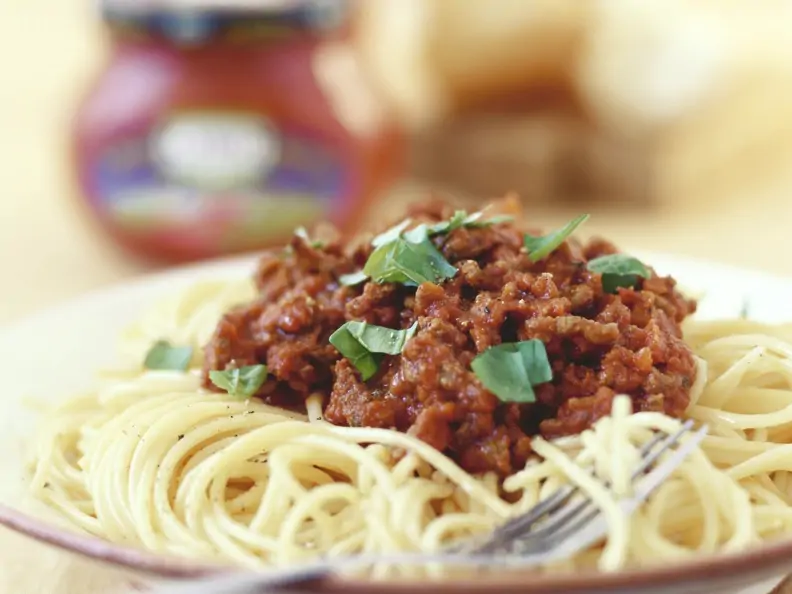 Pasta mit Bolognese-Soße