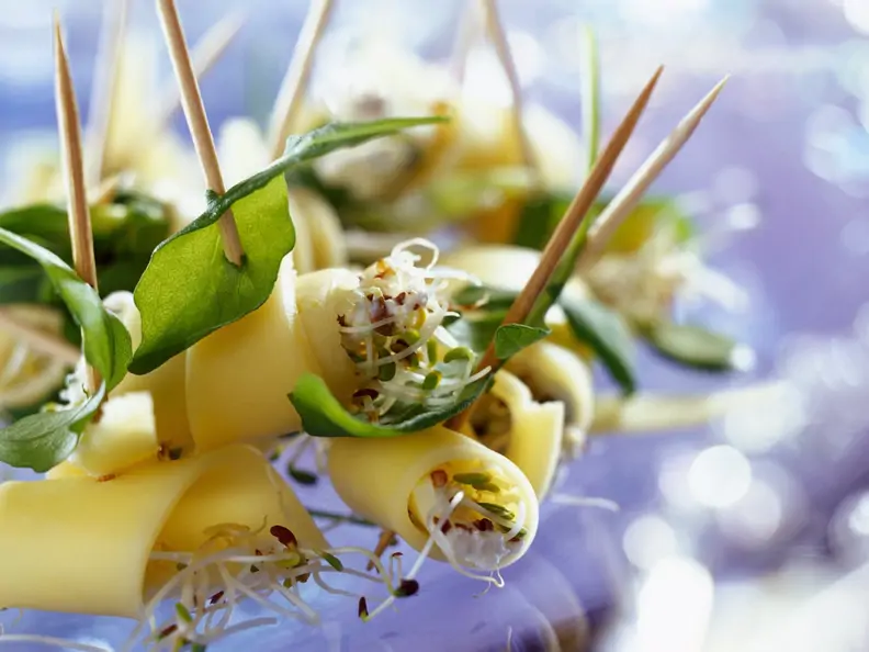 Käse-Sprossen-Röllchen