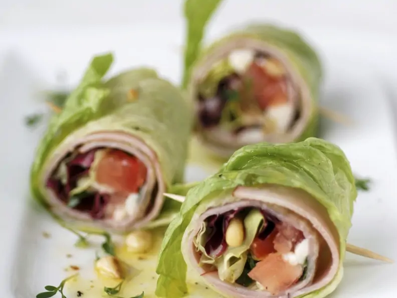 Salatröllchen mit Schinken