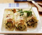 Nudelrollen mit Zucchinifüllung
